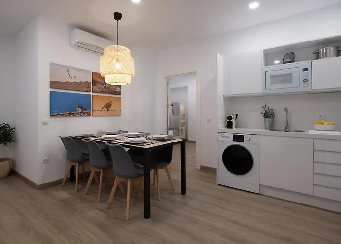 Luxor Torre Del Clavero * Саламанка