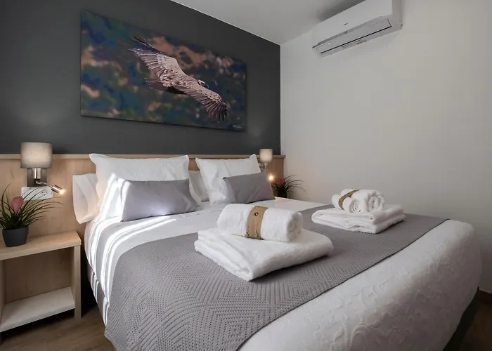 Luxor Torre Del Clavero * Salamanca